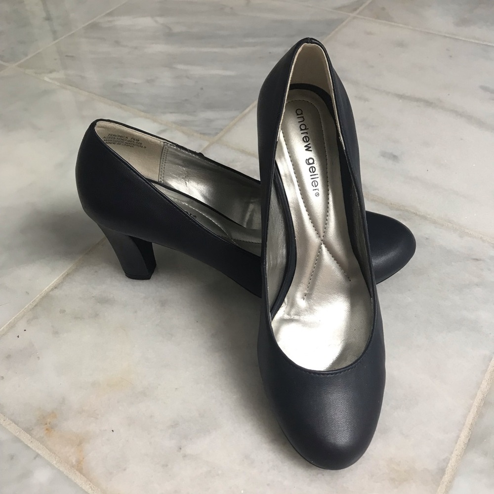 Navy blue heels